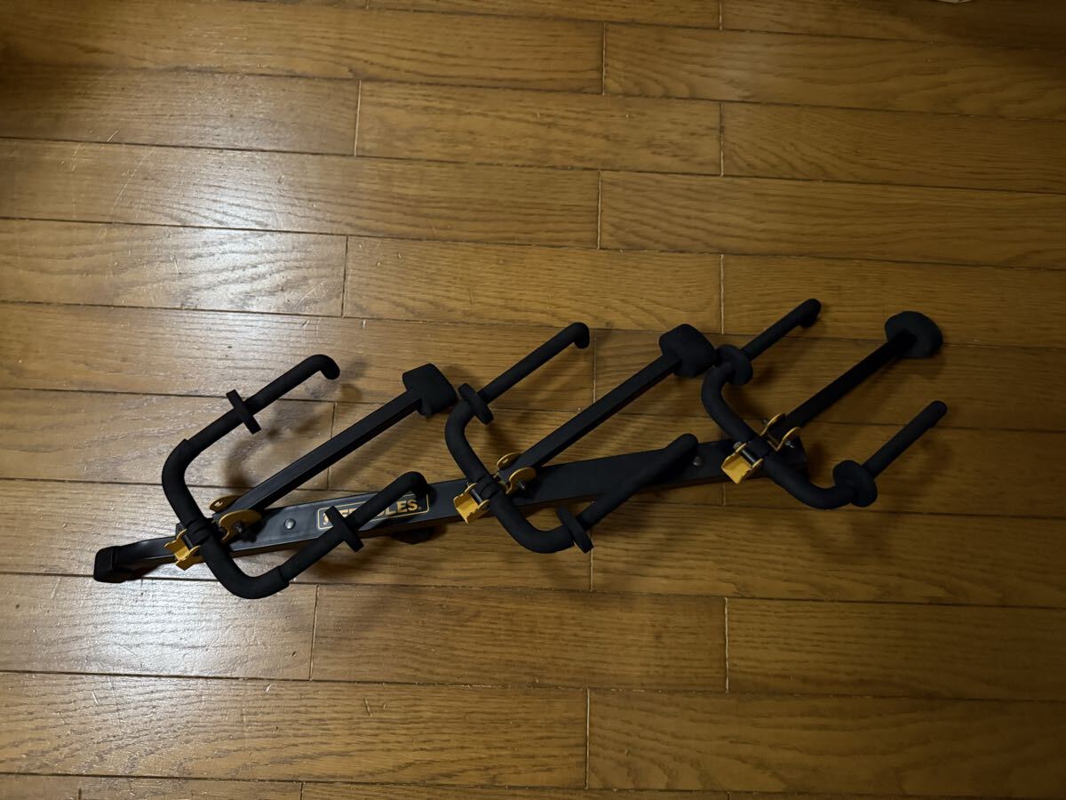 廃盤 HERCULES ギタースタンド 3台用 GS-503 ディスプレイスタンド拍卖