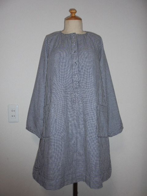 未使用タグ付。Ayumi closetモノトーン色小ギンガムチェック柄スモック型チェニック拍卖