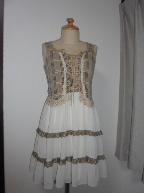 axes femme上身ベージュチェック柄レースアップビスチェ風W切替一体化OP拍卖