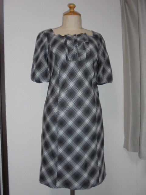 any SiSグレーチェック柄胸元フリルボタン開きOP拍卖