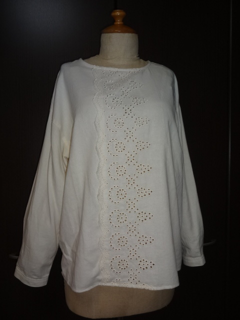 HEART MARKET生成ベージュ色前面スカラプレース切替ブラウスカット拍卖