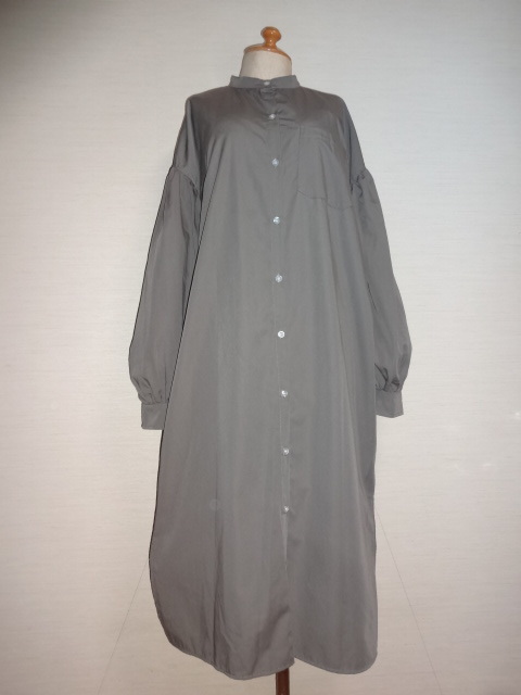 グレー茶色袖ぐりギャザー入バンドカラーロングシャツOP拍卖