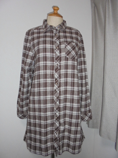 未使用タグ付。茶格子チェック柄後ネイティブ柄ニット切替シャツチェニック拍卖