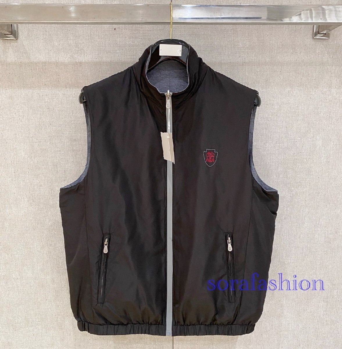 BRUNELLO CUCINELLI ブルネロ クチネリ メンズリバーシブルジレーベスト ブラック L チョッキ ノースリーブ トップス 両面着 スポーツ服拍卖