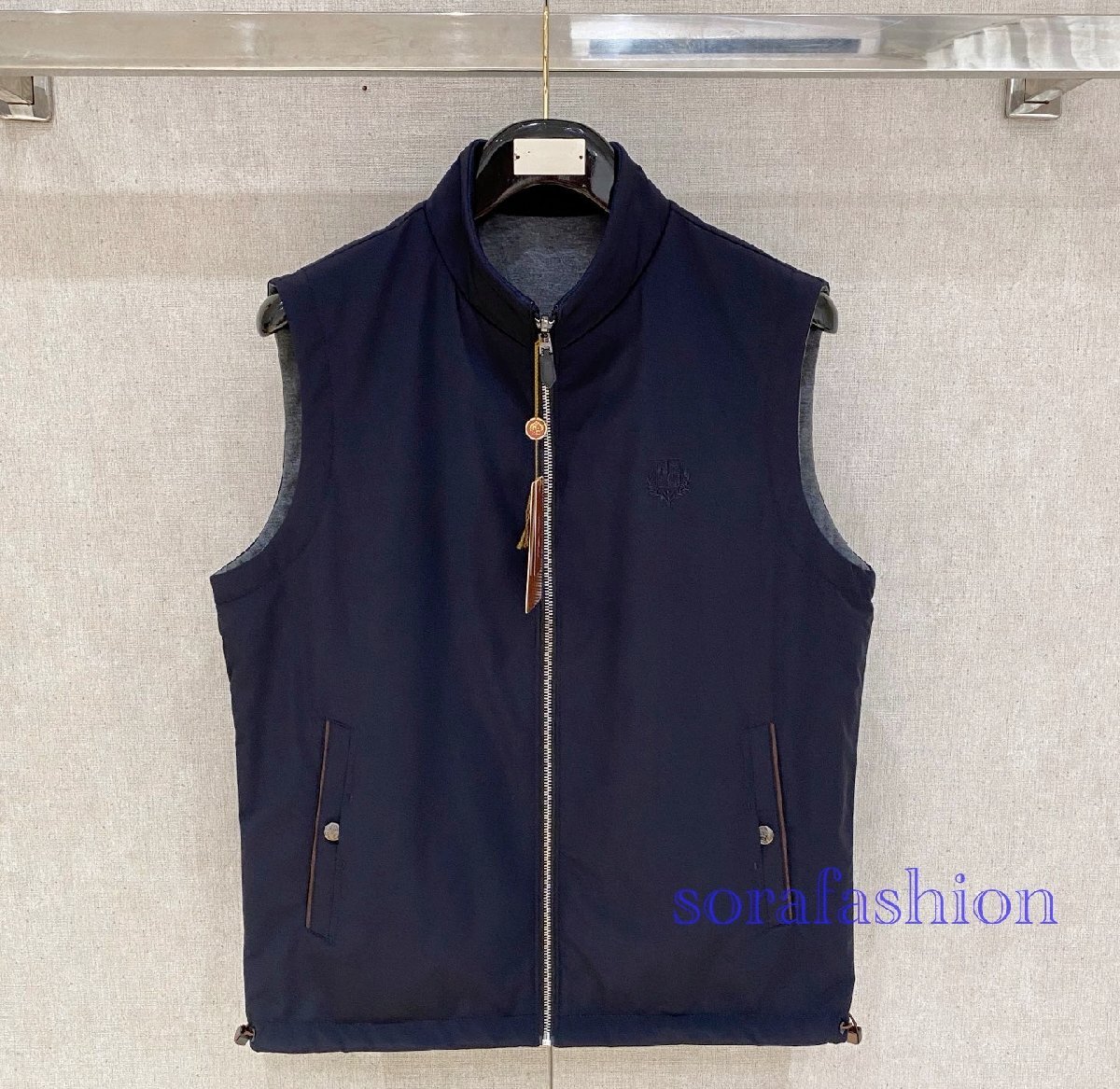 Loro Piana ロロピアーナ メンズリバーシブルジレーベスト ネイビー Lサイズ チョッキ ノースリーブ トップス アウター 両面着 紳士服拍卖