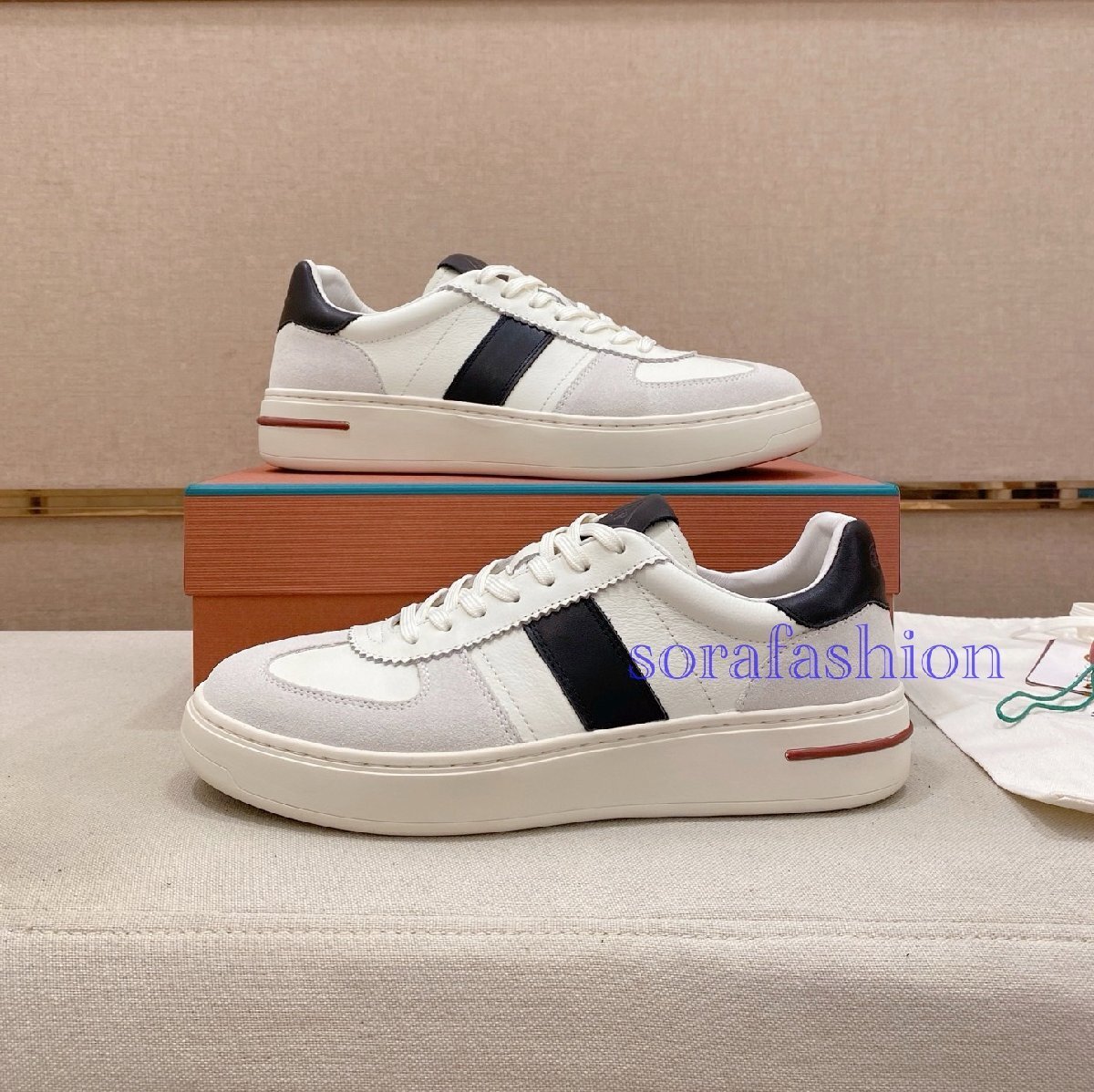 Loro Piana ロロピアーナ メンズスニーカー ウォーキングシューズ 靴 EU41サイズ ホワイト スエード 本革 ローカット 箱付け拍卖