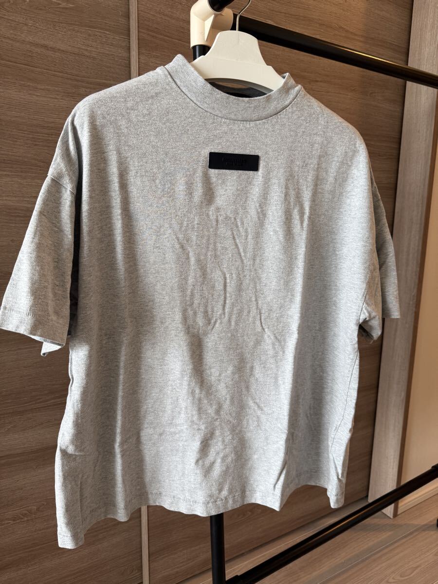★★中古美品 ESSENTIALS 半袖 グレー Tシャツ エッセンシャルズ サイズXS ★★拍卖