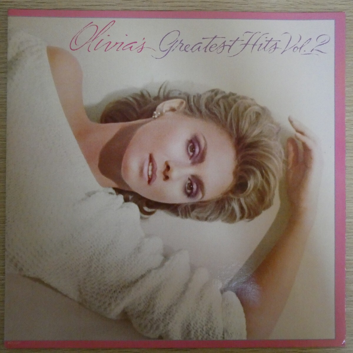 LP5499☆US/MCA Records「Olivia Newton-John / Olivia's Greatest Hits Vol. 2 / MCA-5347」拍卖
