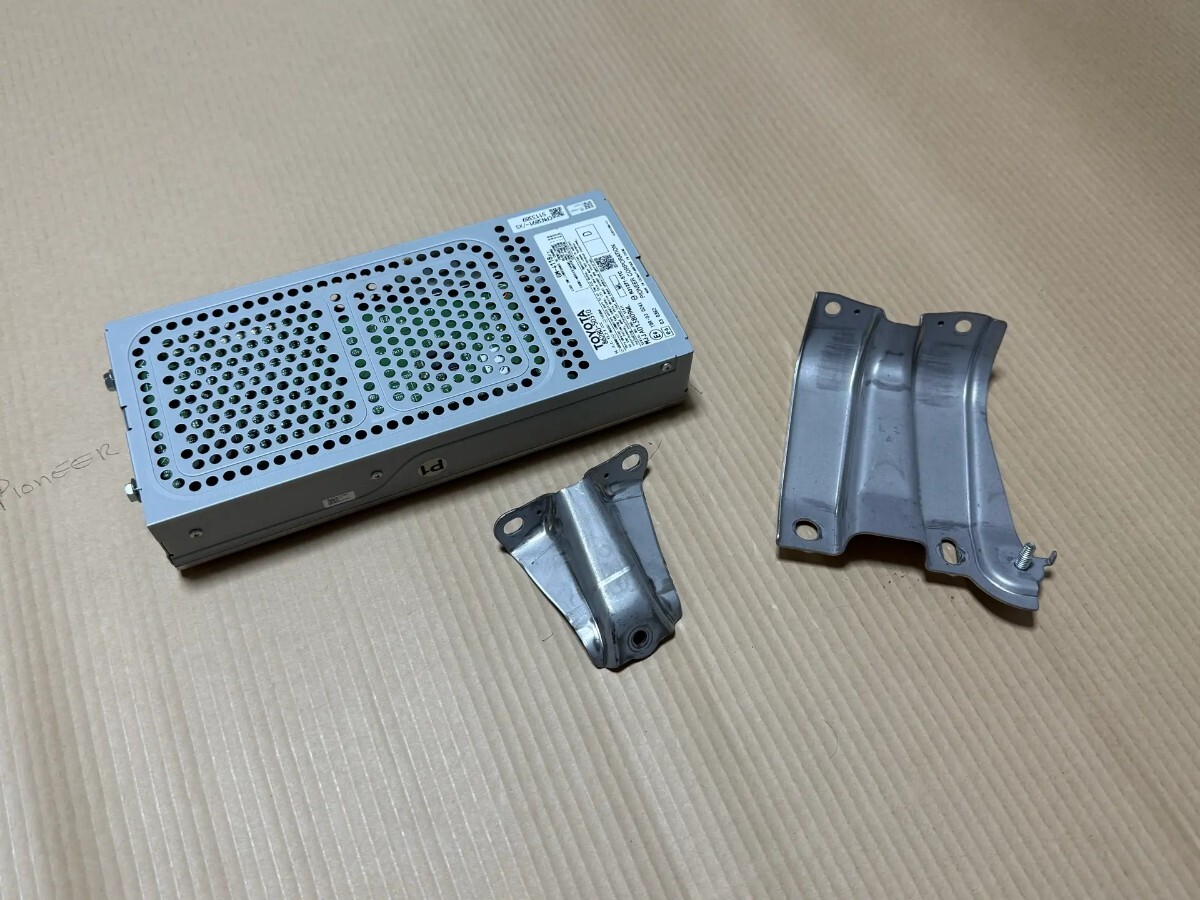 Lexus USF40 LS460 アンプ 86280-50310拍卖