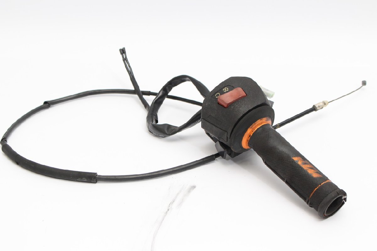 KTM 200DUKE 2014年◆ハンドルスイッチ 右 スロットル◆VBKJUC406EC008拍卖