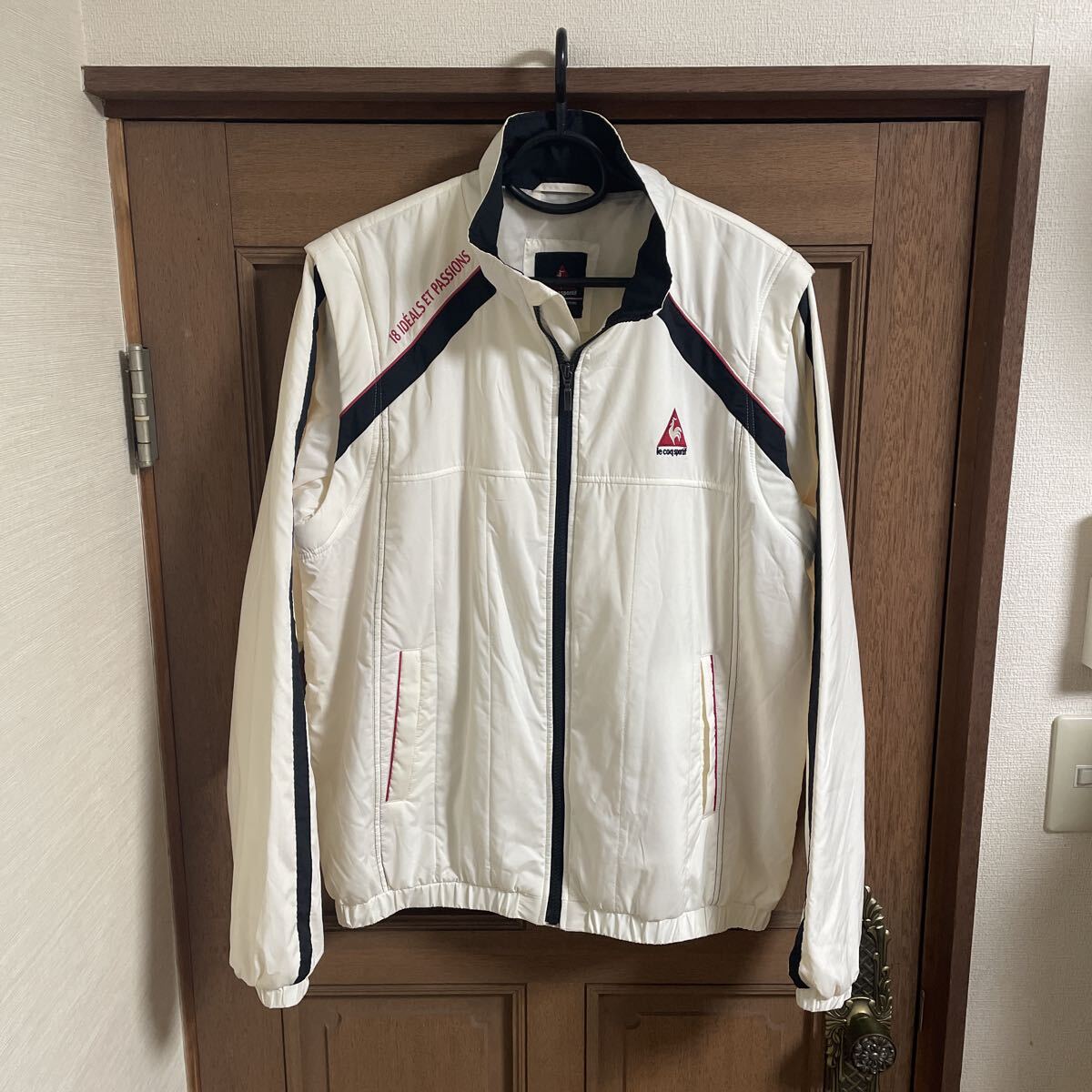 le coq ルコックゴルフ 袖取り外し可能中綿入りジャケット クリーム色 Lサイズ拍卖