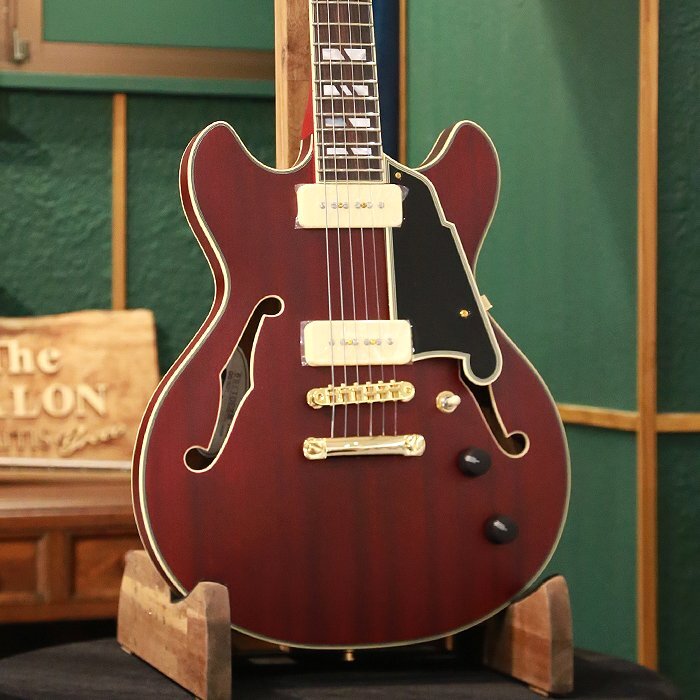 アウトレットセール ストラッププレゼント 送料無料 D'Angelico ディアンジェリコ エレキギター Deluxe Mini DC P-90 SatinTrans Wine拍卖