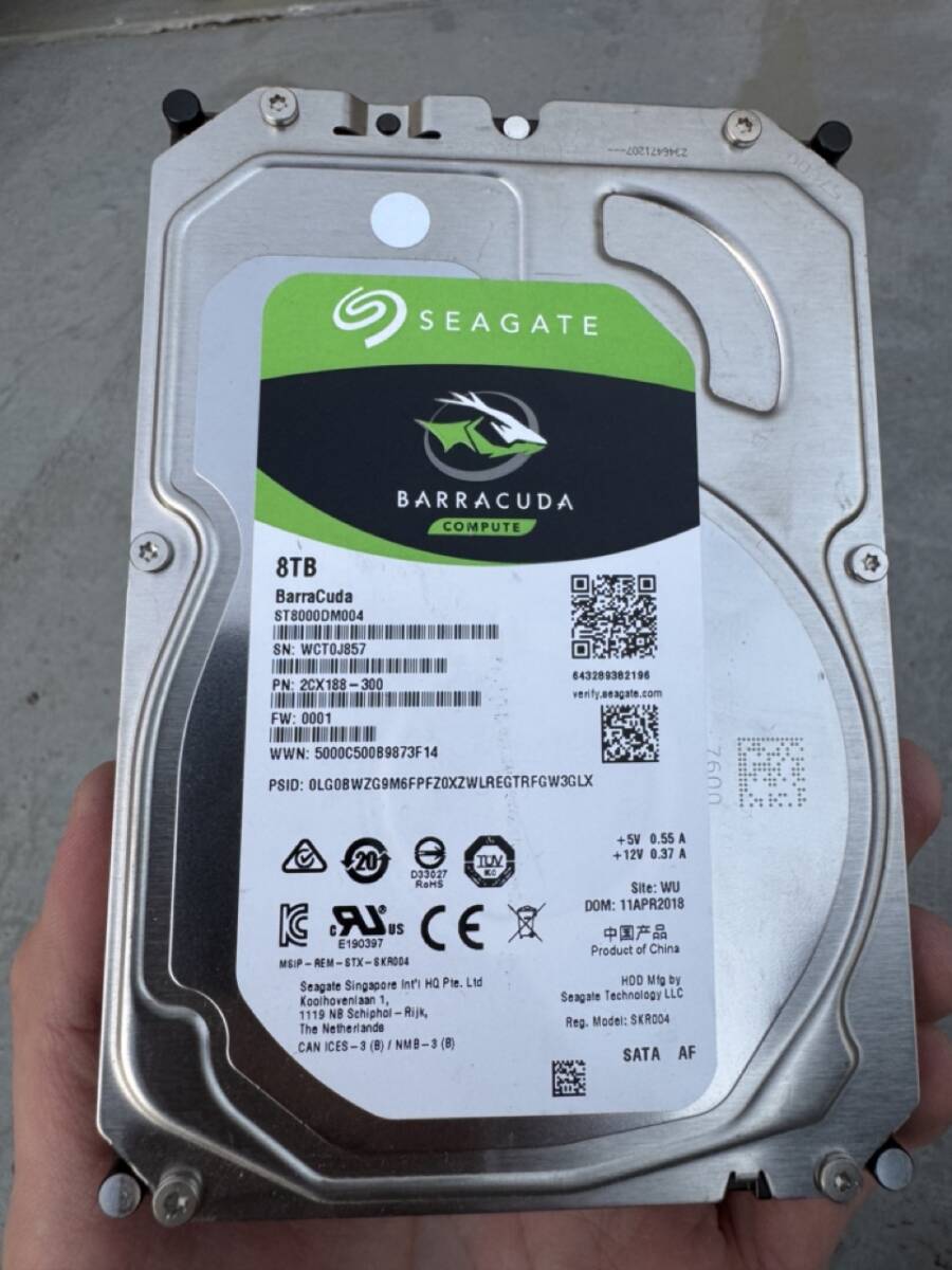 YH281011 ハードディスク SEAGATE BARRACUDA 8TB拍卖
