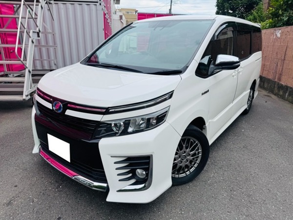 ヴォクシー 1.8 ハイブリッド ZS 9インチナビTV 11インチ後席モニター拍卖