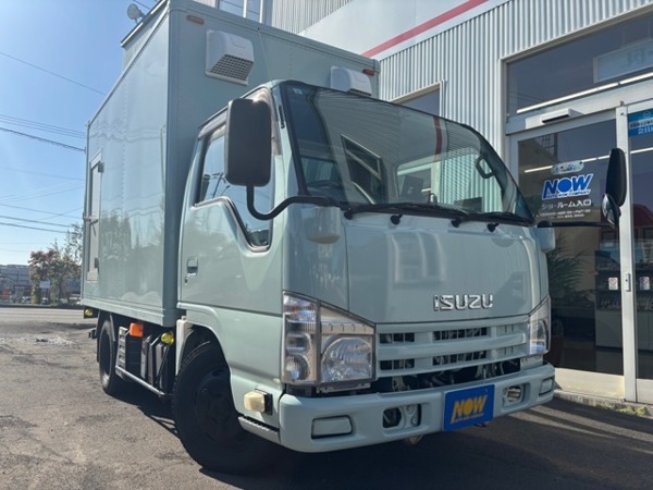 エルフ 3.0 フルフラットロー ディーゼルターボ 4WD キッチンカー加工車 3槽シンク 200l給排拍卖