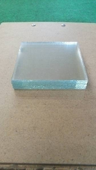 2㎜板ガラス10㎝×10㎝×5枚¥500拍卖