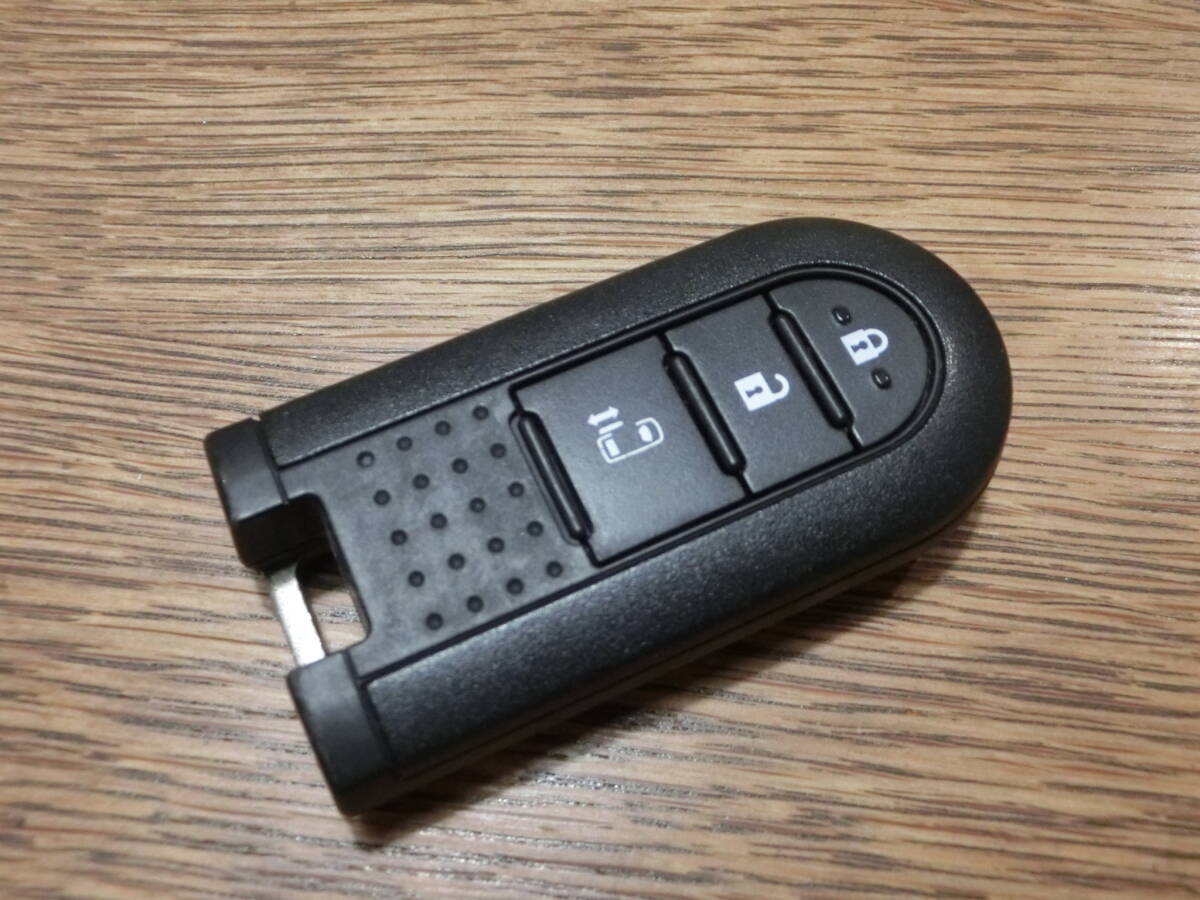 ダイハツ純正 スマートキー◆2EE-00608BA◆送料無料 3ボタン 片側パワースライド ウェイク/トール/タント 拍卖