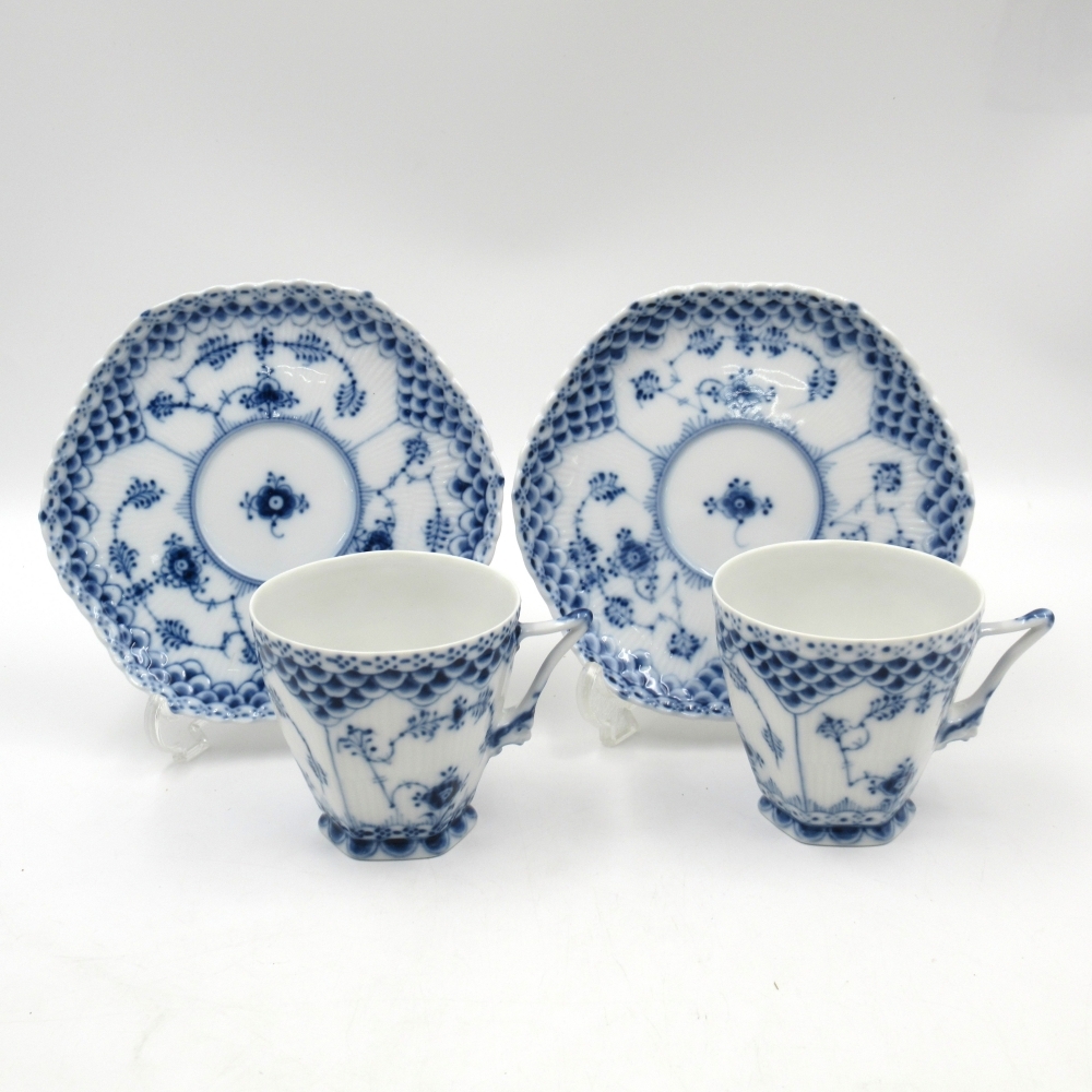 1円〜 Royal Copenhagen ロイヤルコペンハーゲン ブルーフルーテッド フルレース 顔付 コーヒーカップ&ソーサー 2客 計4点 4208401拍卖