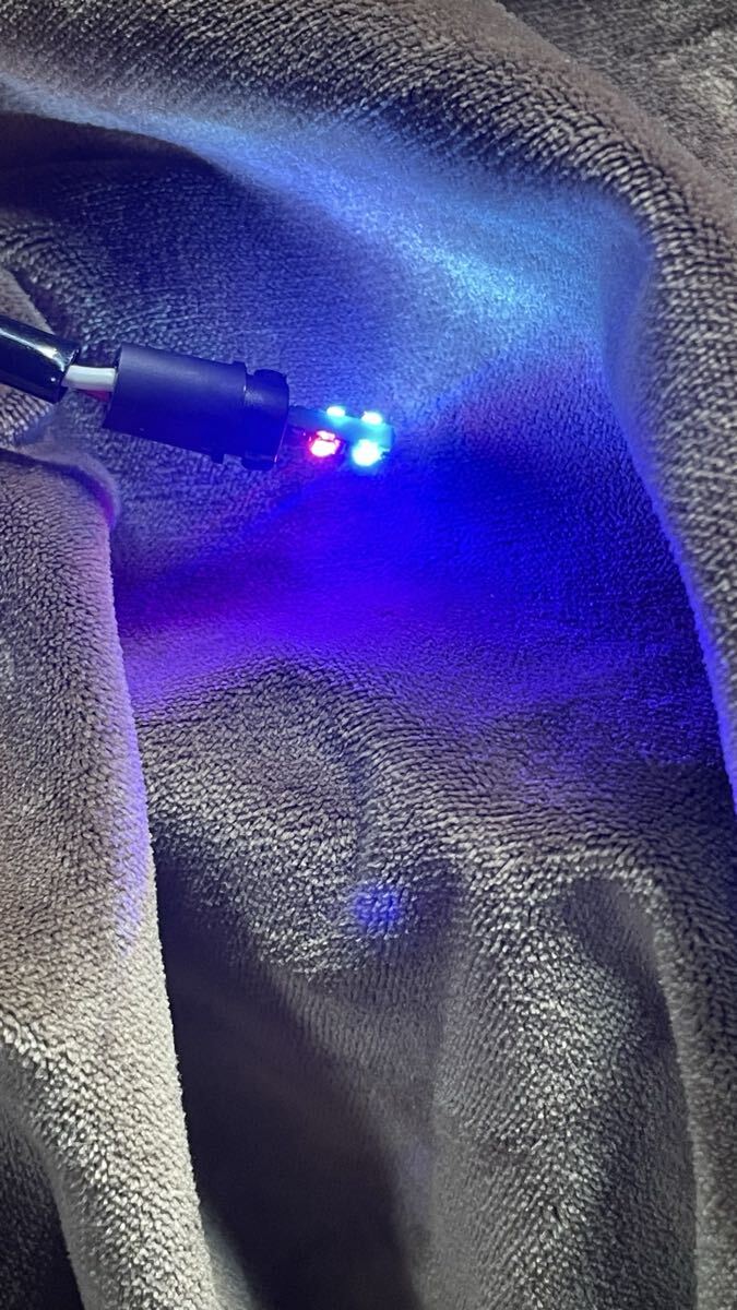 1個 ゆっくりレインボー変化 T5 LEDバルブ 4粒仕様 シフトポジションなどに!拍卖