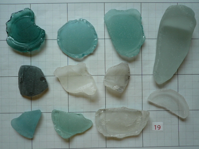 ■シーグラス / Sea Glass■ビーチグラス / Beach Glass■色・サイズいろいろ■和歌山南部の海岸で採取■№19 : 374g■拍卖