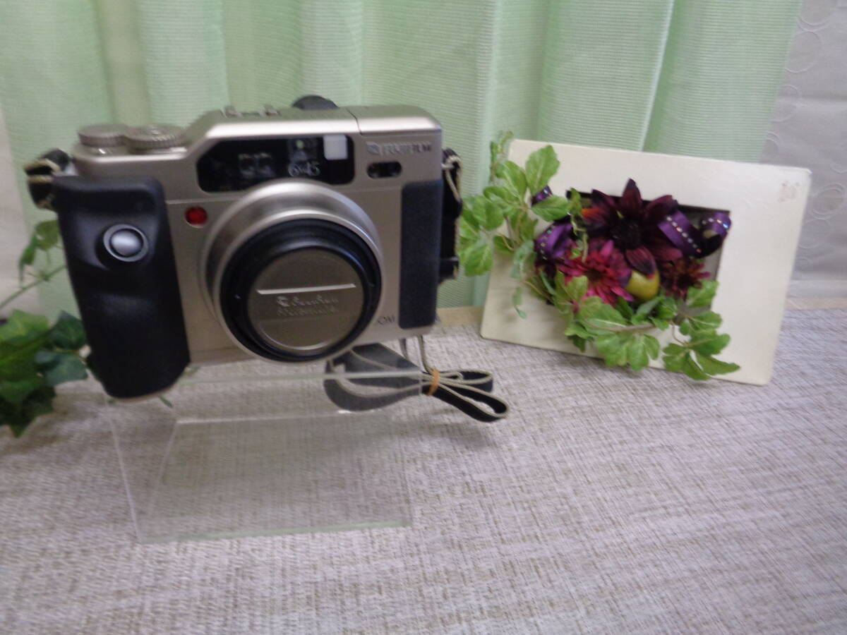 FUJIFILM professional GA645Zi 中判カメラ&フィルム5個 中古美品拍卖