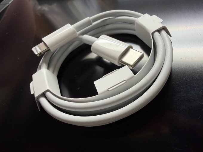 【未使用】iPhone 充電ケーブル  データ転送 Type-C アップル 純正 1m 1本拍卖