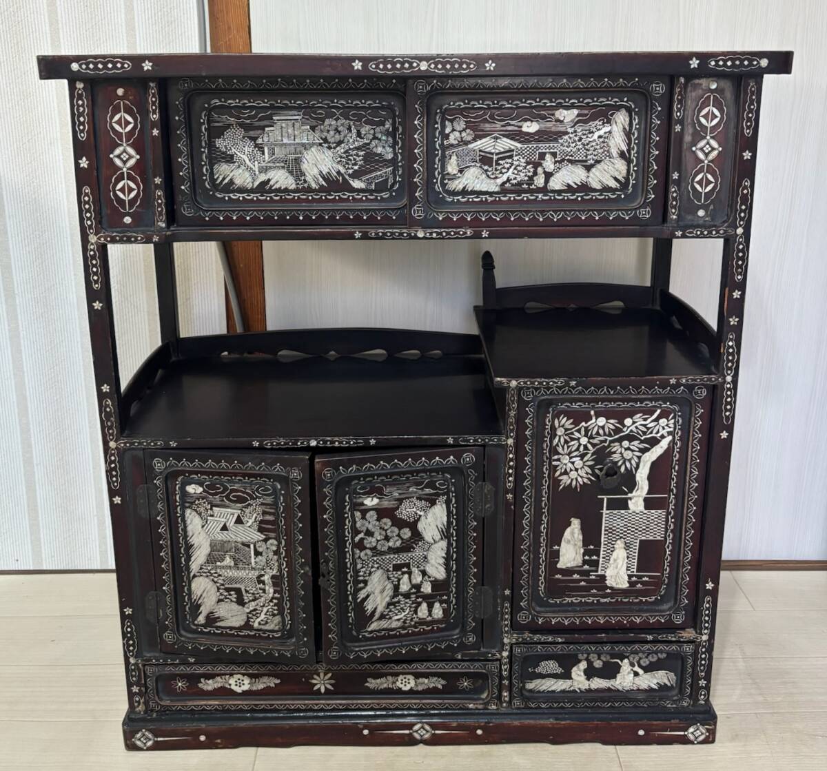 時代物 螺鈿細工 茶棚/飾棚 検:骨董 アンティーク 旧家蔵出し 中国 唐物 唐子 茶箪笥 拍卖