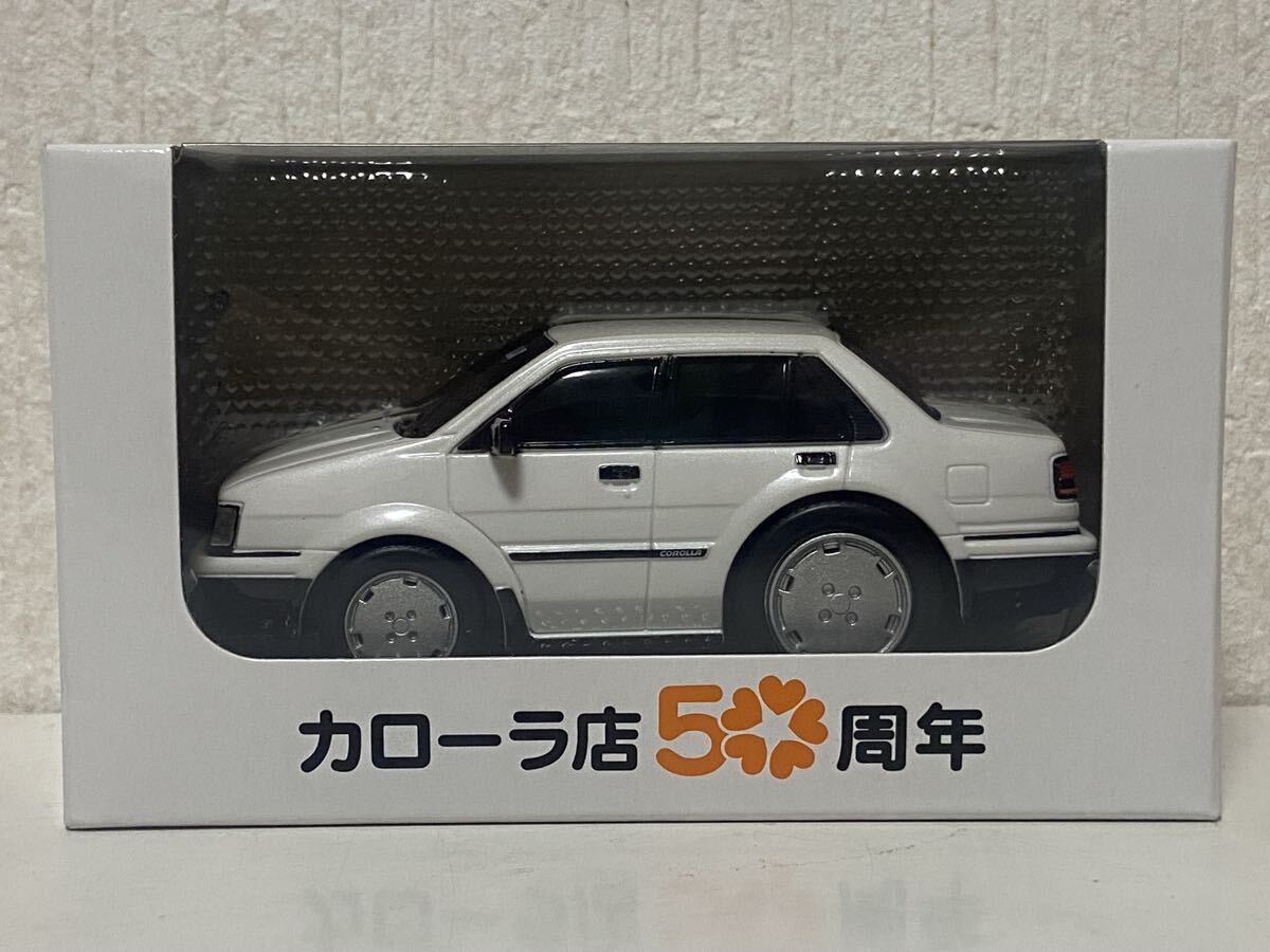 トヨタ 5代目 カローラ ホワイト プルバックカー カラーサンプル TOYOTA COROLLA 5th拍卖