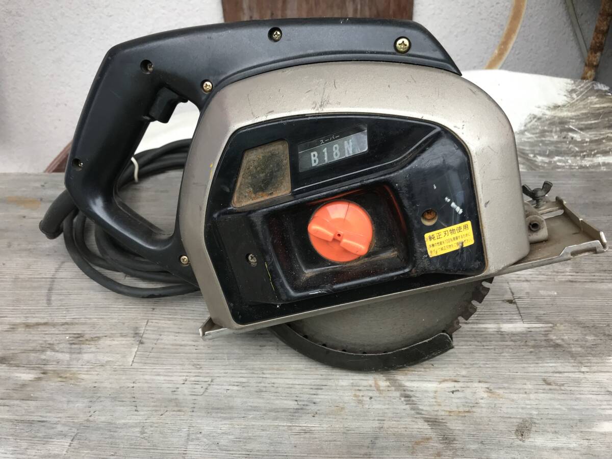 新ダイワ 防塵カッター B18N 単相 100V 防じんカッター 最大切込度 60mm 拍卖