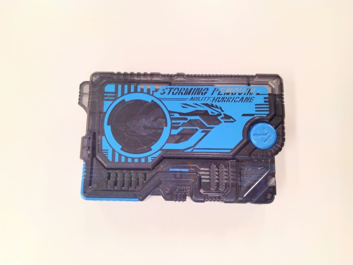 仮面ライダーゼロワン ストーミングペンギンプログライズキー 食玩(candy toys) 中古品拍卖