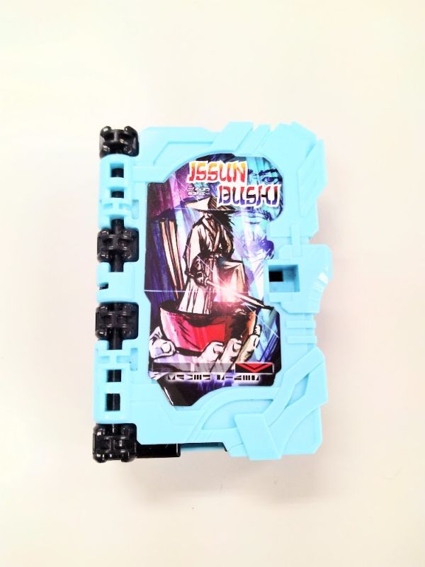 仮面ライダーセイバー 一寸武士ワンダーライドブック 食玩版(candy toys) 中古品拍卖