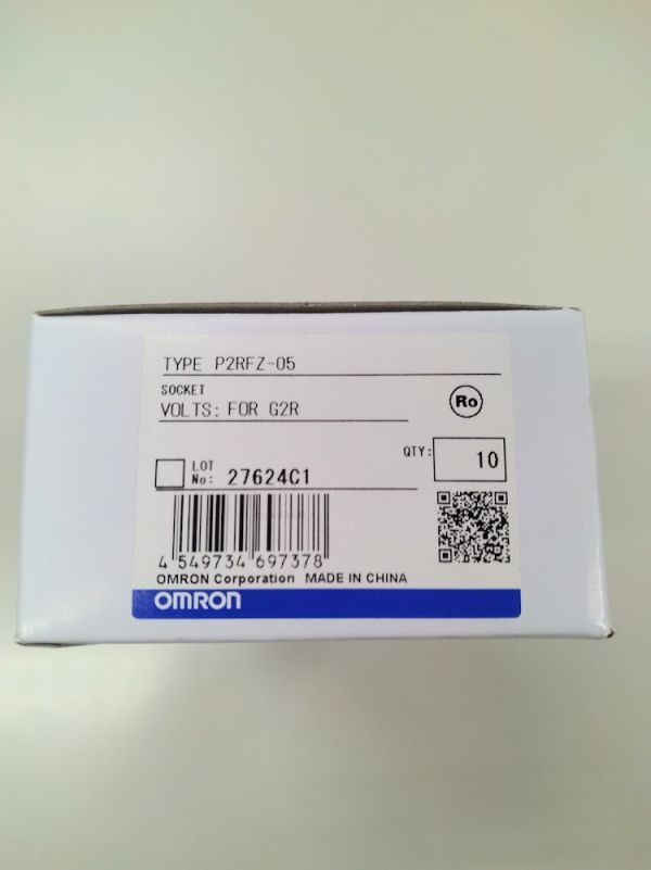 正規代理店購入 オムロン OMRON 表面接続角型ソケット P2RFZ-05拍卖