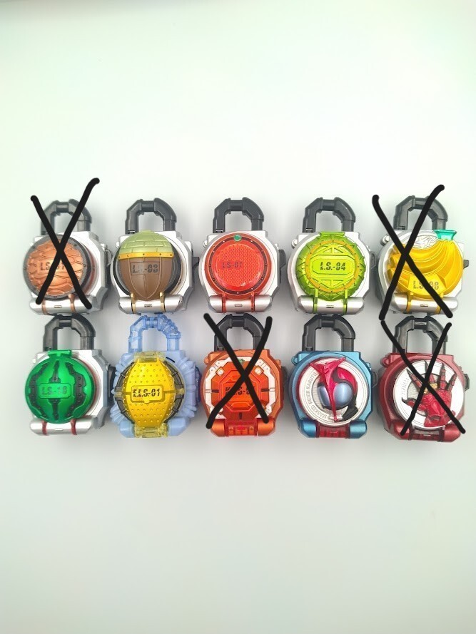 仮面ライダー鎧武/ガイム ロックシード ガシャポン(Gashapon) 中古品 6個セット 1個ずつからでも売っています拍卖