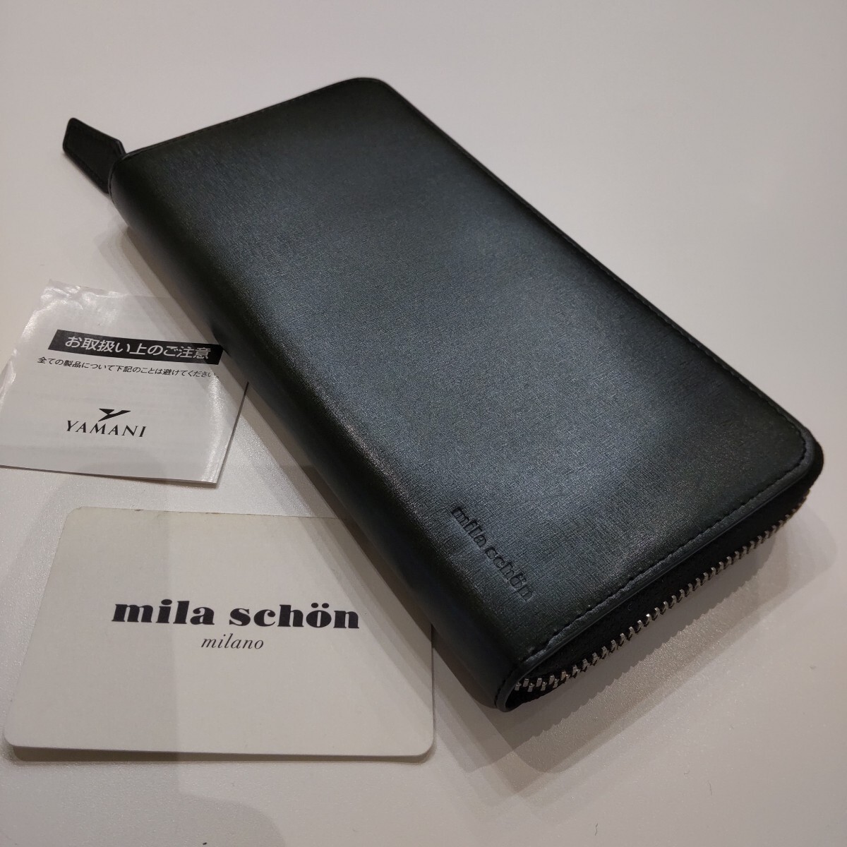 未使用■mila schon ミラ・ショーン■ラウンドファスナー長財布■金運のグリーン拍卖