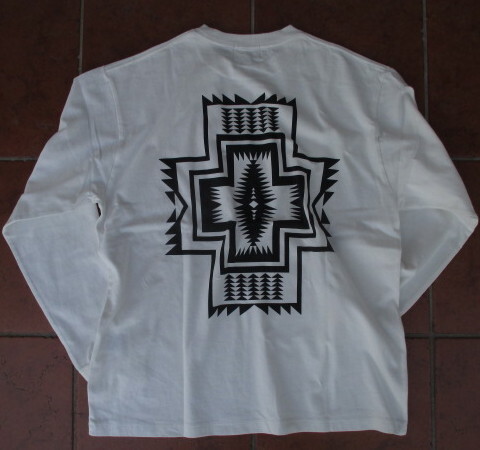 特価(2025年秋冬モデル)PENDLETON(ペンドルトン)大ヒット!ネイティブなバックプリントがポイント!BP・Tシャツ!ホワイト:Mサイズ拍卖