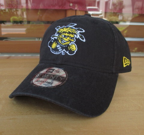 特価!アメリカより入荷!日本未発売!NEWERA(USA)アメリカの大学とのコラボモデル「WICHITA・STATE・SHOCKERS」ブラック拍卖