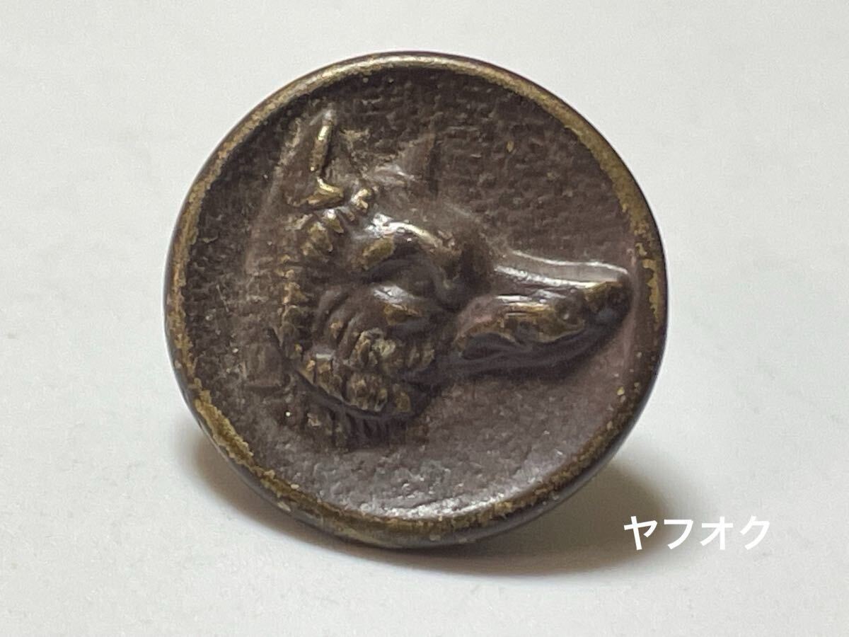 ハンティングボタン 1個 フランス アンティーク ヴィンテージ 16ミリ メタルボタン オオカミ Paris ②拍卖