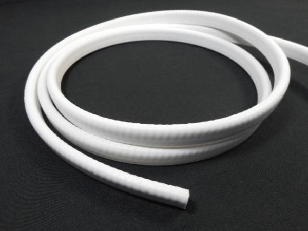 白 ビンテージヘルメット ★ リム ★ モール ★ 縁ゴム ★ アルミ芯入り カスタムやその他用途にも拍卖