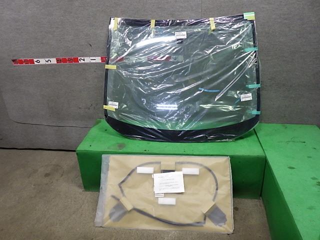 eKカスタム DBA-B11W Fウインドガラス TK45MVK 4FHX 6102B006拍卖