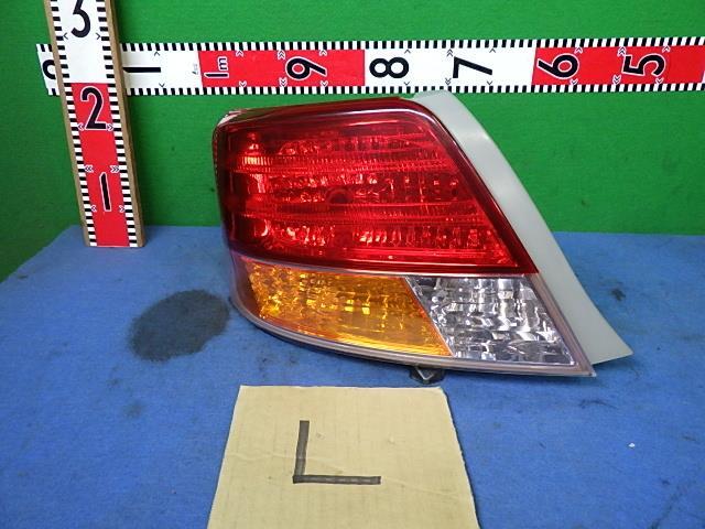 アリオン DBA-ZRT265 左テールランプ 20-449 81560-20A30拍卖