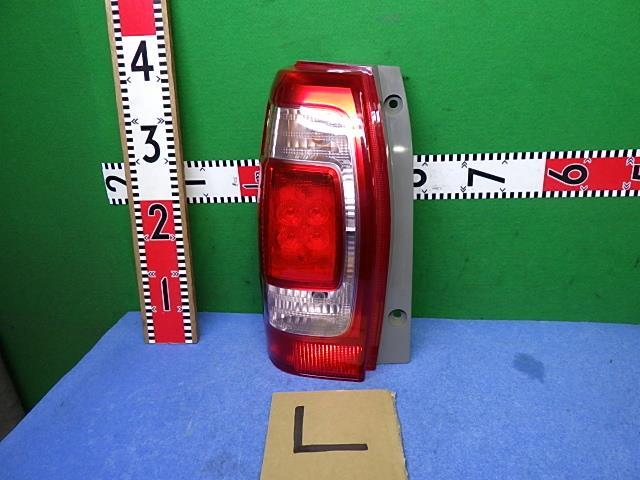 タントエグゼ DBA-L465S 左テールランプ D110 81560-B2450拍卖