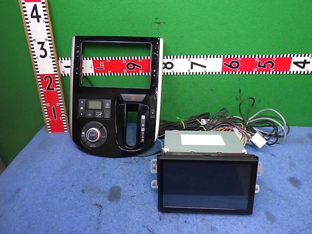 タント DBA-LA610S カーナビゲーション 08545-K2000 CN-LS810DDA拍卖