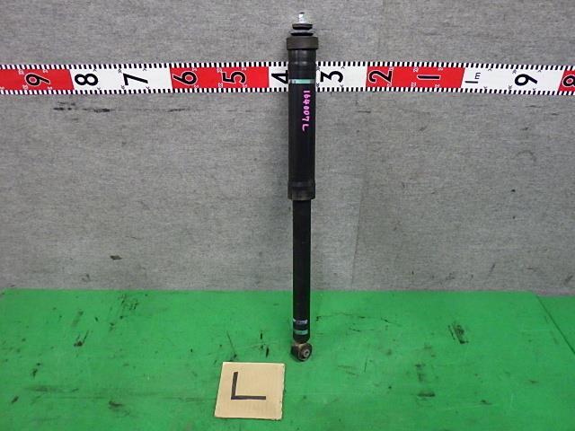 ヴィッツ DBA-NSP135 左Rショックアブソーバー 48531-52160 48530-52N10拍卖