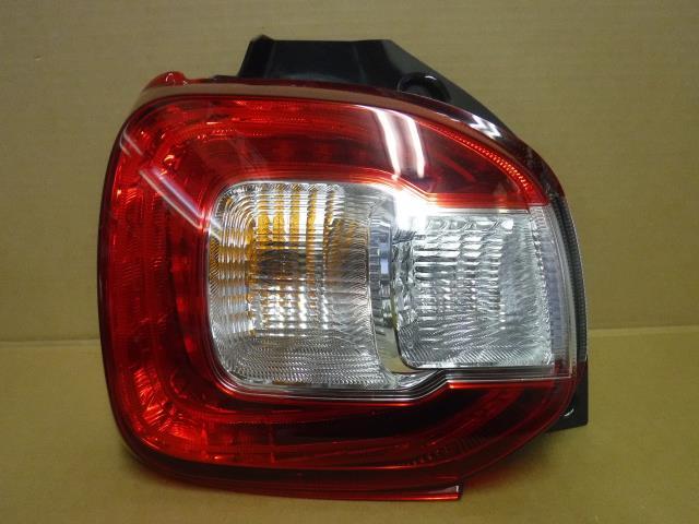 パッソ DBA-M710A 左テールランプ 220-69026 81560-B1160拍卖