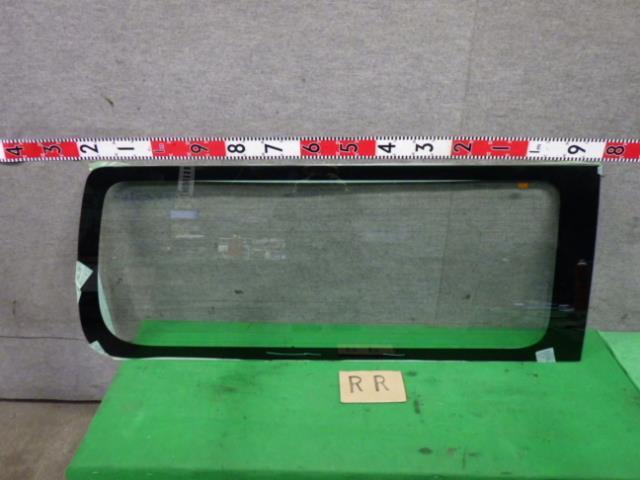 NV350キャラバン LDF-VW6E26 右クォーターガラス M213 83340-3XA6C拍卖