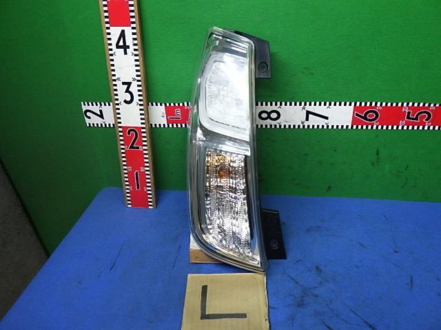デイズルークス DBA-B21A 左テールランプ 1146-399 26555-6A02C拍卖
