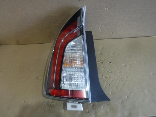 プリウス DAA-ZVW30 左テールランプ 47-55 81560-47240拍卖