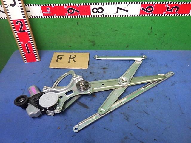 アルファード DAA-ATH20W 右Fドアレギュレータ・モーター 85710-58040 062020-1193 85710-58040拍卖