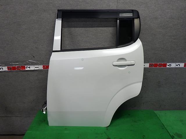 MRワゴン DBA-MF33S 左RドアASSY M261 68004-50M00拍卖