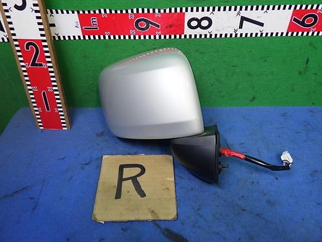 フレアワゴン DAA-MM53S 右サイドミラー 1A17-69-100E拍卖